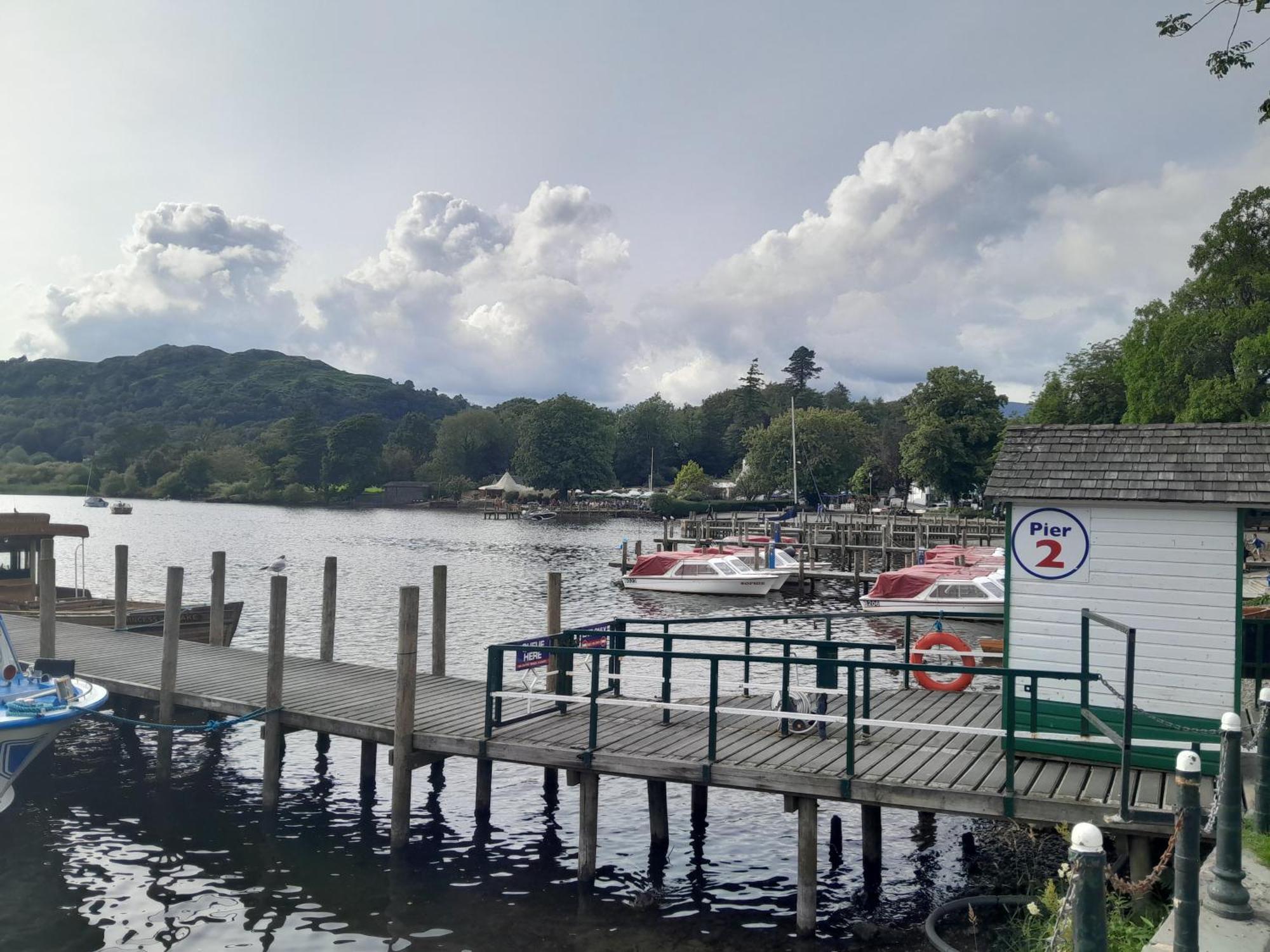 Ye Old'E Man Lake District Grange-Over-Sands Exteriör bild
